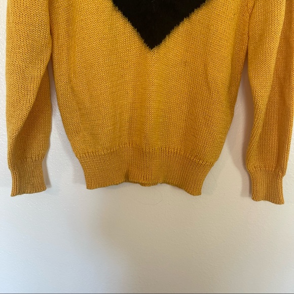 Vintage 80s Wool & Rabbit Hair Yellow and Black Sweater Size L - Picture 4 of 10